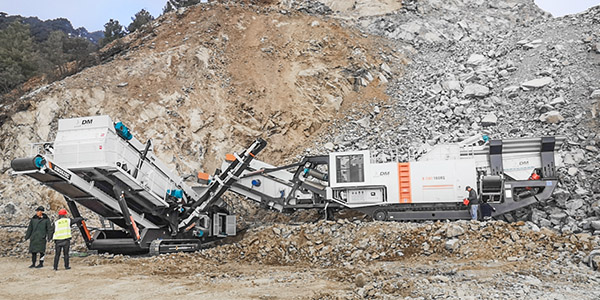 【發(fā)貨快報(bào)】火速發(fā)貨！上海東蒙設(shè)備順利到達(dá)客戶方工地！助力客戶砂石骨料生產(chǎn)項(xiàng)目